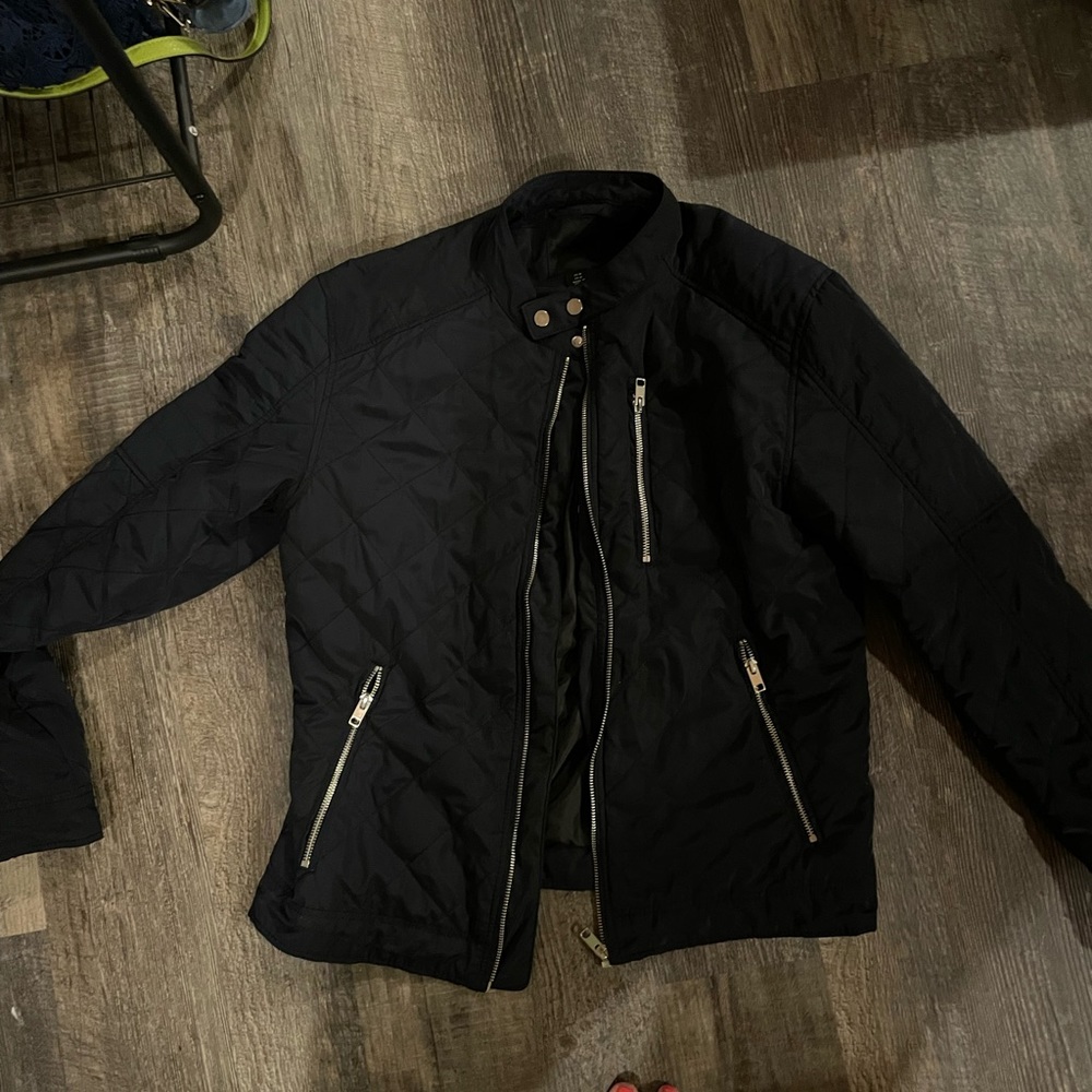 Men’s jacket size medium